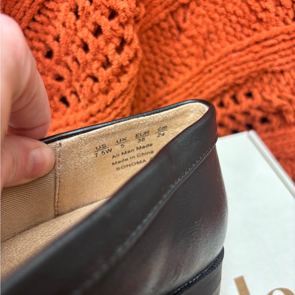 Life Stride Black Loafers for Women - Picture 5 of 9